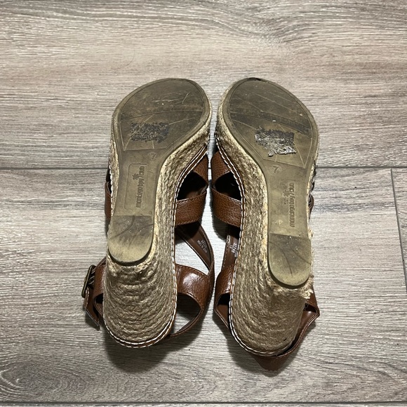 Brown wedges - Picture 4 of 4